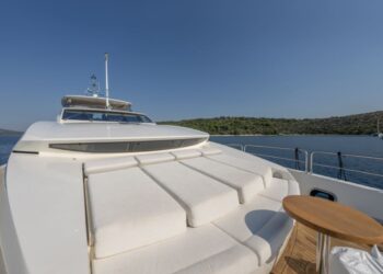 Sunseeker 34 Metre Yacht, ARAGO 27