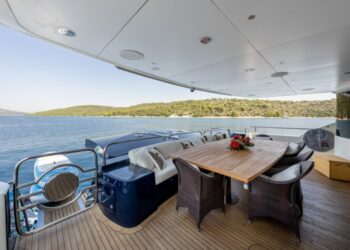 Sunseeker 34 Metre Yacht, ARAGO 35