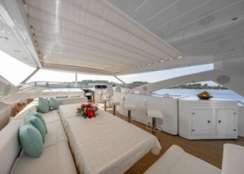 Sunseeker 34 Metre Yacht, ARAGO 40