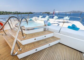 Sunseeker 34 Metre Yacht, ARAGO 53