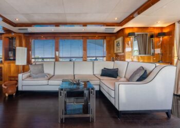 Sunseeker 34 Metre Yacht, ARAGO 96