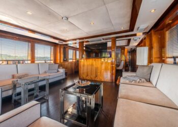 Sunseeker 34 Metre Yacht, ARAGO 97