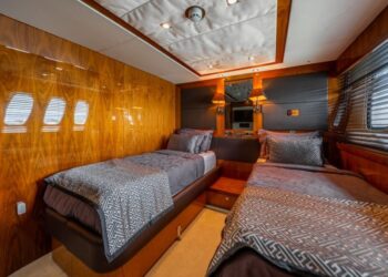 Sunseeker 34M, ARAGO 113