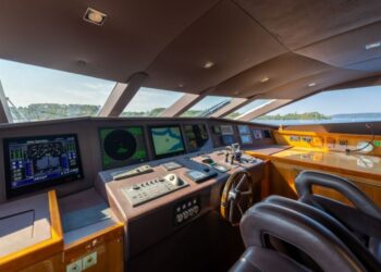 Sunseeker 34M, ARAGO 45