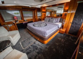 Sunseeker 34M, ARAGO 69