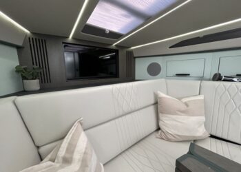 Supermarine Spearfish 32, KAOS 34