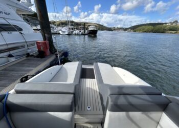 Supermarine Spearfish 32, KAOS 5