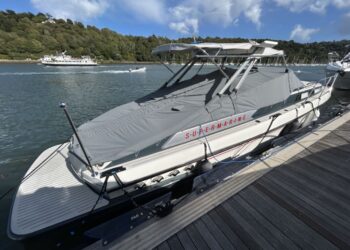 Supermarine Spearfish 32, KAOS 8