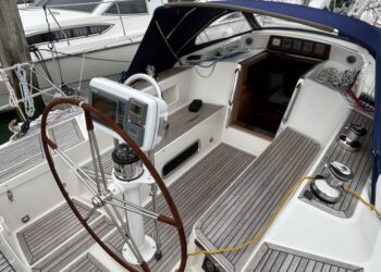 Sweden Yachts 42, RHAPSODY 13
