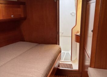 Sweden Yachts 42, RHAPSODY 32