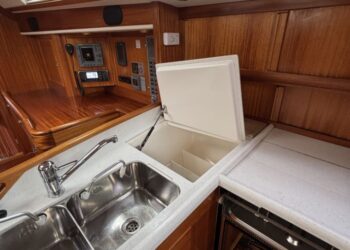 Sweden Yachts 42, RHAPSODY 44