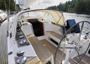 Sweden Yachts 45, LEONA 26