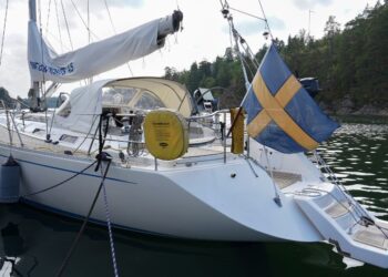 Sweden Yachts 45, LEONA 4