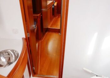 Sweden Yachts 45, LEONA 43