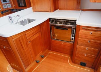Sweden Yachts 45, LEONA 57