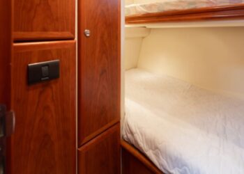 Aquastar 57, INCONNUE 54