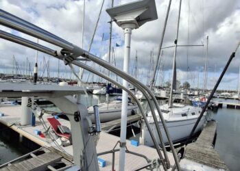 Boréal 52, BRAVO 33