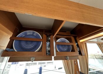 Grand Banks 42 Motor Yacht, LAZAWAY 109