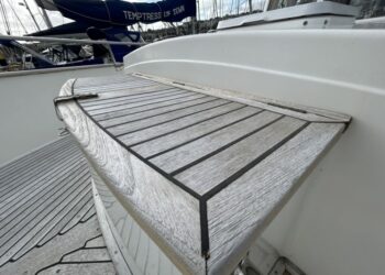 Grand Banks 42 Motor Yacht, LAZAWAY 12