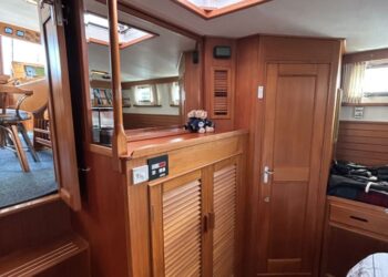 Grand Banks 42 Motor Yacht, LAZAWAY 138