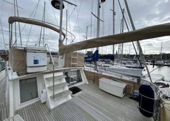 Grand Banks 42 Motor Yacht, LAZAWAY 19