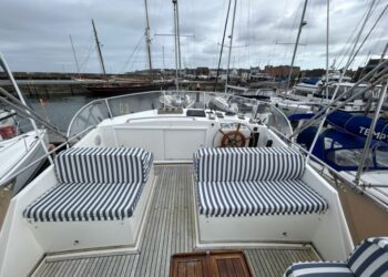 Grand Banks 42 Motor Yacht, LAZAWAY 21