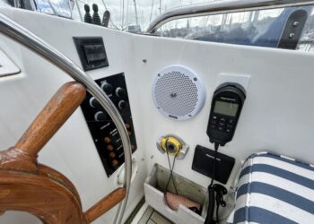 Grand Banks 42 Motor Yacht, LAZAWAY 25