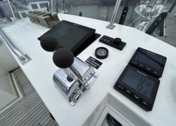 Grand Banks 42 Motor Yacht, LAZAWAY 28