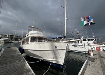 Grand Banks 42 Motor Yacht, LAZAWAY 3