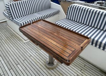 Grand Banks 42 Motor Yacht, LAZAWAY 37