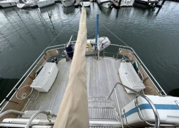 Grand Banks 42 Motor Yacht, LAZAWAY 42