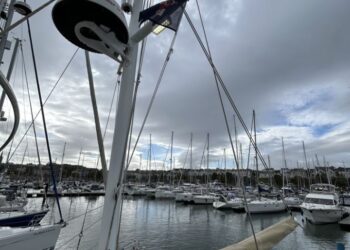 Grand Banks 42 Motor Yacht, LAZAWAY 52