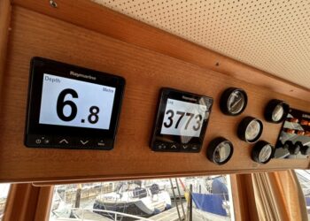 Grand Banks 42 Motor Yacht, LAZAWAY 90