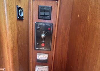 Grand Banks 42 Motor Yacht, LAZAWAY 95