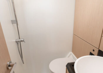 Jeanneau 60, MILLENIUM FALCON 42