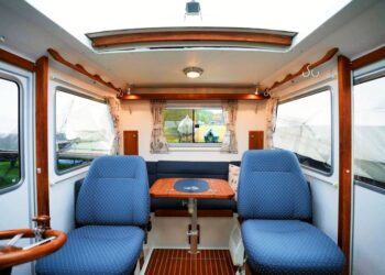 Minor Offshore 27, ELEPHANTEN 24