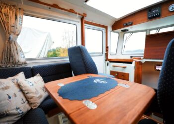 Minor Offshore 27, ELEPHANTEN 27