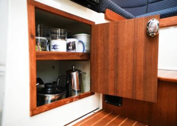 Minor Offshore 27, ELEPHANTEN 32