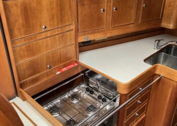 Seastream 465, CANTARA OF RHU 45