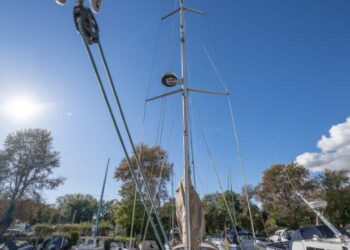 Southerly 38, MOONDANCER 10