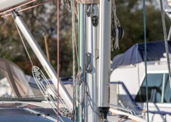 Southerly 38, MOONDANCER 14
