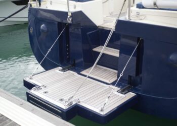 Southerly 38, MOONDANCER 37