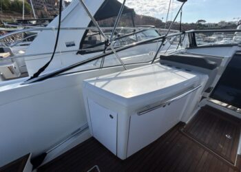 Windy 39 Camira, VOLANTE OF ADRIANO 17