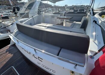 Windy 39 Camira, VOLANTE OF ADRIANO 22