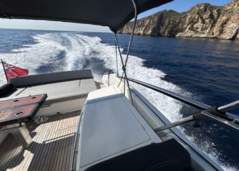 Windy 39 Camira, VOLANTE OF ADRIANO 27