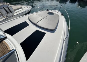 Windy 39 Camira, VOLANTE OF ADRIANO 4