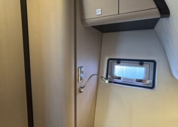 Windy 39 Camira, VOLANTE OF ADRIANO 42