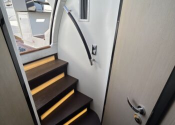 Windy 39 Camira, VOLANTE OF ADRIANO 44