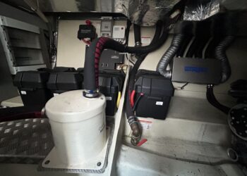 Windy 39 Camira, VOLANTE OF ADRIANO 50