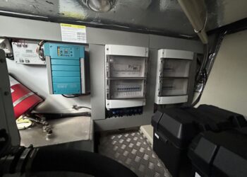 Windy 39 Camira, VOLANTE OF ADRIANO 51